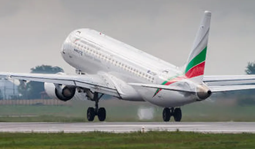 Pasageri ai unui zbor al companiei Bulgaria Air, evacuaţi în urma unei „ameninţări cu bombă”