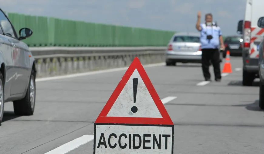 Accident cu doi răniţi pe Autostrada Soarelui