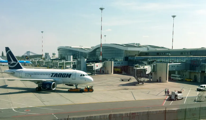 Aglomeraţie pe Aeroportul Otopeni: Pasagerii trebuie să vină cu 3 ore mai devreme înainte de decolare