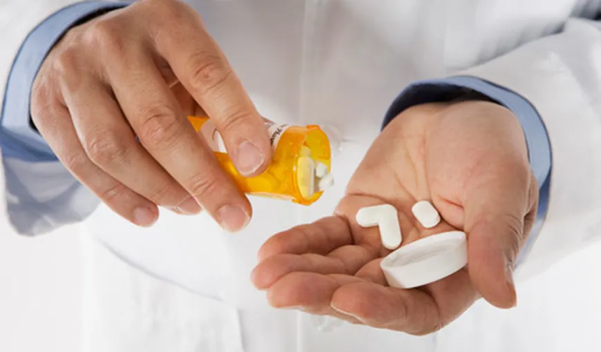 50% dintre medicamentele comercializate online, falsificate şi extrem de periculoase. Otravă pentru șobolani, descoperită în pastile