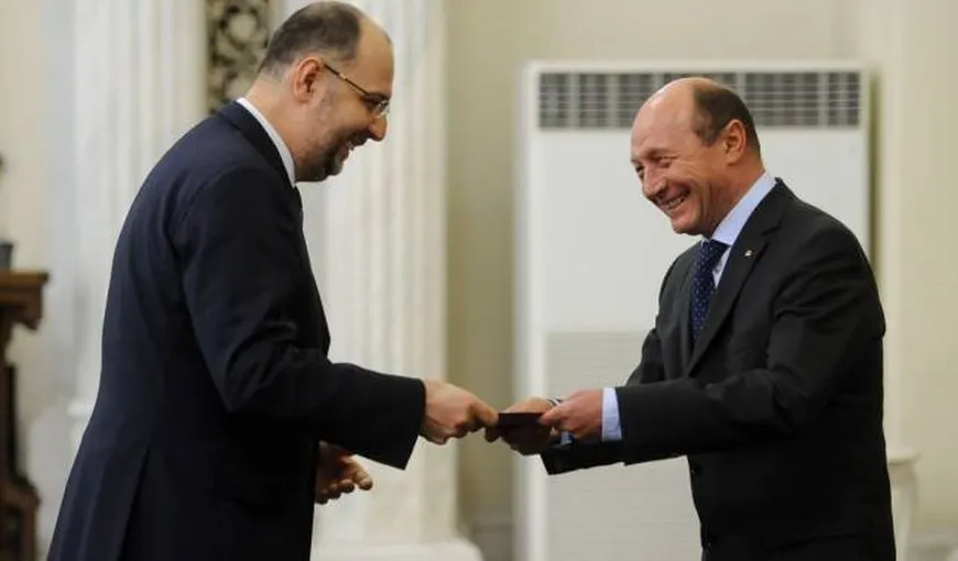Kelemen Hunor: Traian Băsescu este un om iresponsabil. A distrus România şi a cerşit de două ori voturile maghiarilor