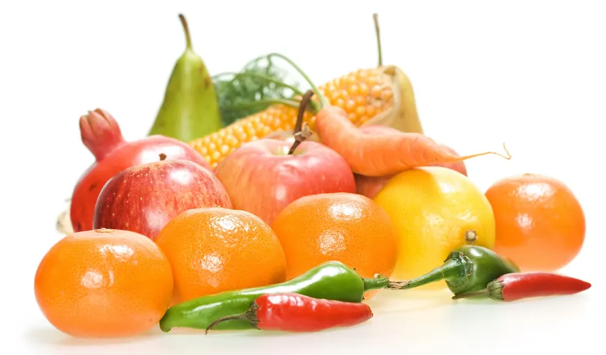 Cum să slăbeşti: 10 fructe şi legume care te ajută în dietă