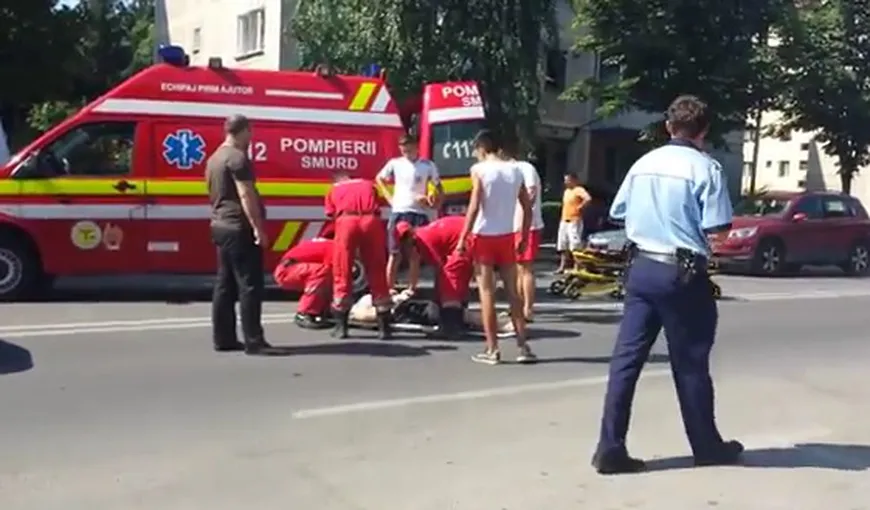 Accident grav în Vaslui, taxi implicat. O persoană a ajuns în stare gravă a spital