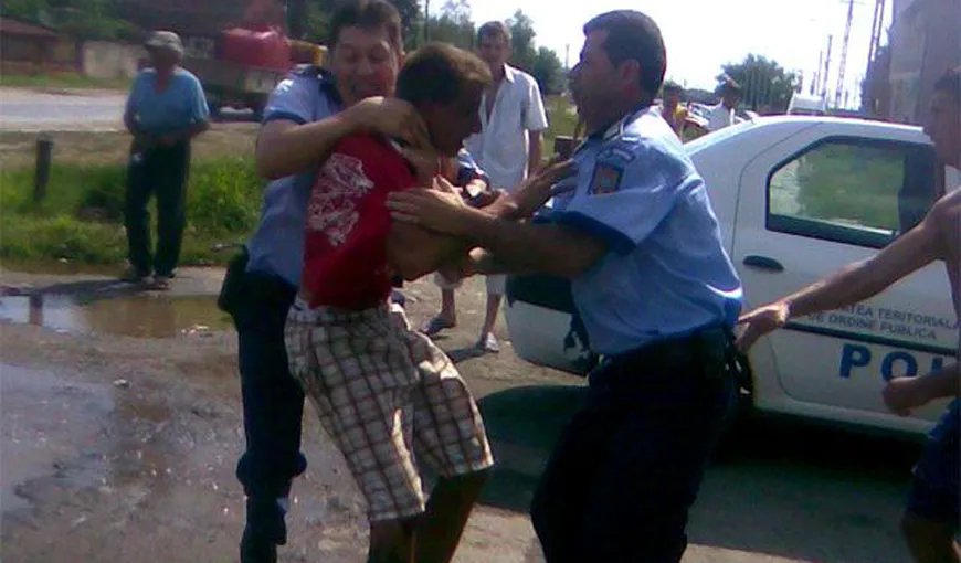 Adjunctul Poliţiei Capitalei: Poliţistul poate folosi forţa când o persoană se manifestă agresiv