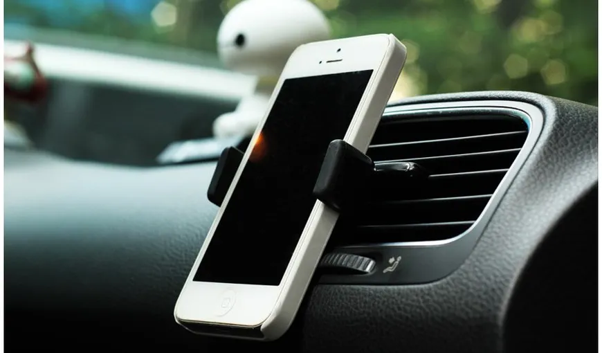 Efectele pe care le au sistemele de prindere auto şi accesoriile magnetice asupra smartphone-urilor