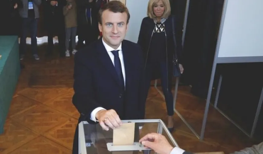 ALEGERI FRANŢA 2017: Primele exit-poll-uri sugerează o victorie categorică pentru formaţiunea preşedintelui Emmanuel Macron