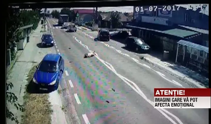 ACCIDENT în Constanţa. O femeie a supravieţuit miraculos după ce a fost izbită în plin de o maşină VIDEO