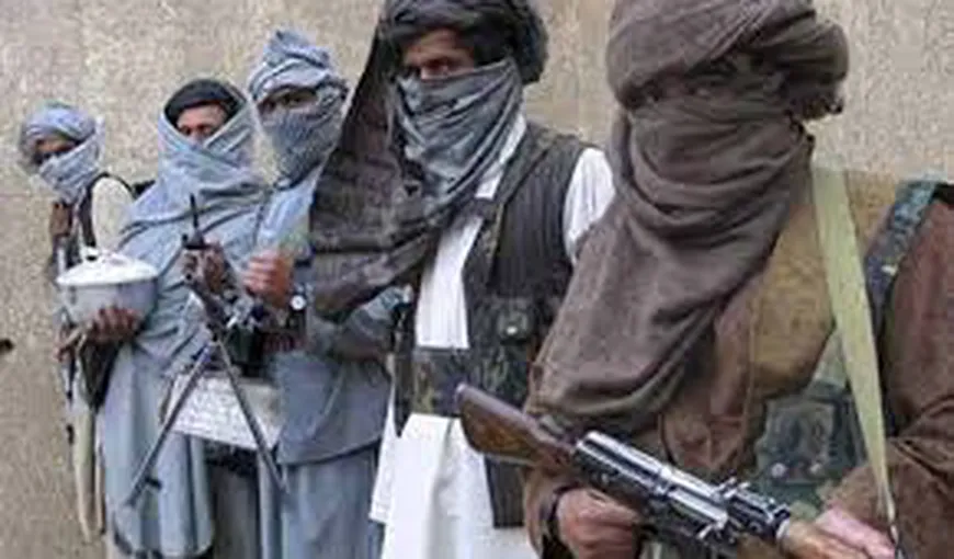 Zeci de săteni afgani au fost răpiţi în sudul ţării şi cel puţin şapte au fost executaţi