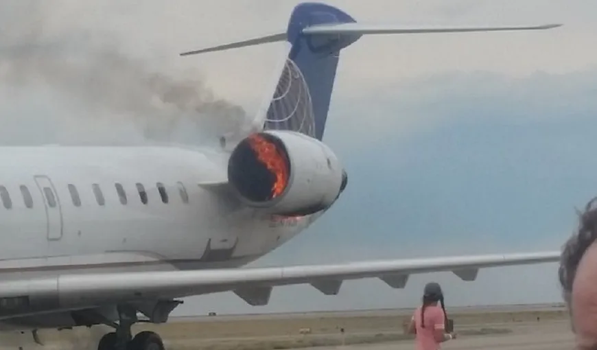 Un avion cu peste 60 de oameni la bord a aterizat de urgenţă la Denver, cu un motor în flăcări