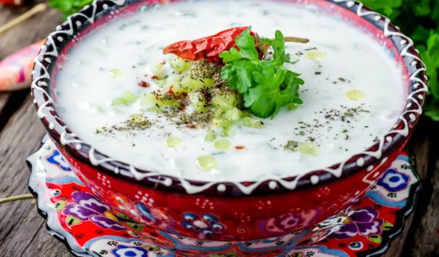 REŢETA ZILEI: Cacik – Supă turcească de iaurt