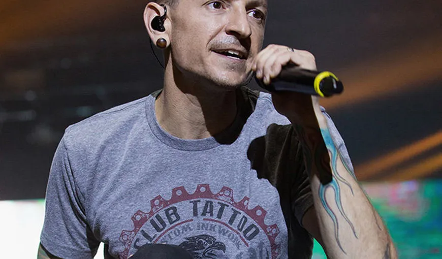 Chester Bennington, solistul de la Linkin Park, s-a sinucis. Avea doar 41 de ani