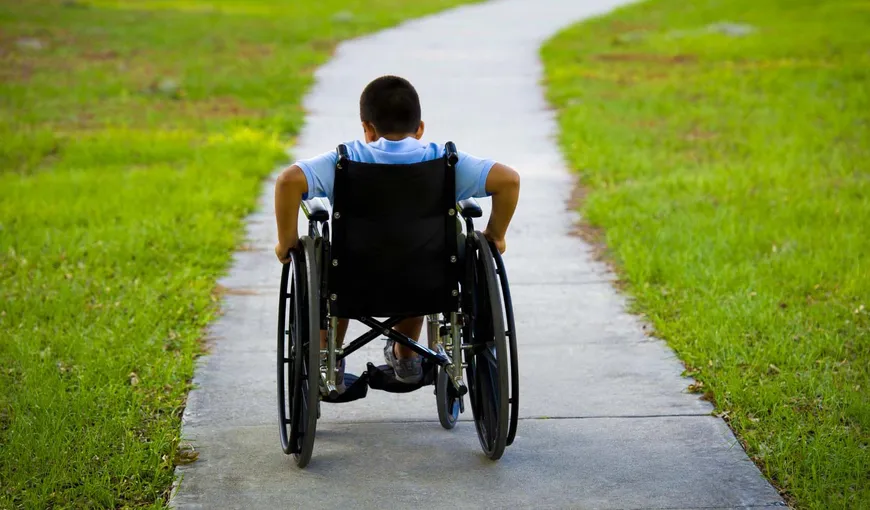 Actele pentru stimulentul acordat copiilor cu dizabilităţi pot fi depuse de la 1 august