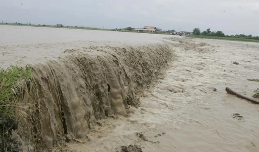 Cod GALBEN de inundaţii pentru mai multe râuri din ţară