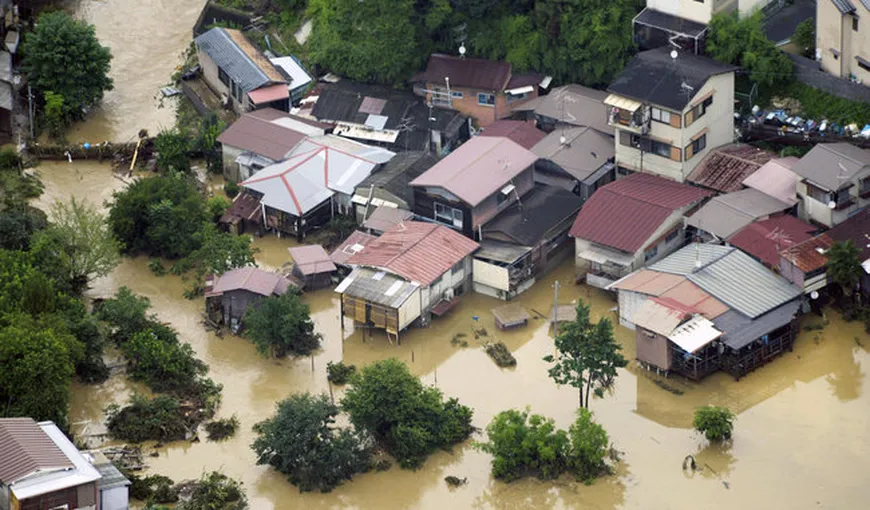 Inundaţii în Japonia soldate cu cel puţin 25 de morţi