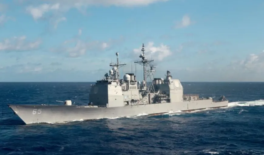 O navă a Marinei SUA a tras focuri de avertisment în direcţia unei nave iraniene în Golful Persic