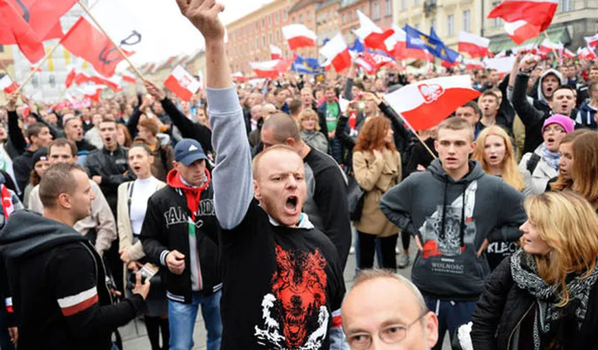 Polonia: Senatul adoptă legea privind reforma sistemului judiciar, în pofida unor ample proteste
