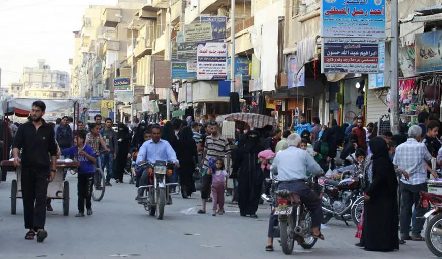 Statul Islamic a fost alungat pe jumătate din bastionul jihadiştilor din Raqqa