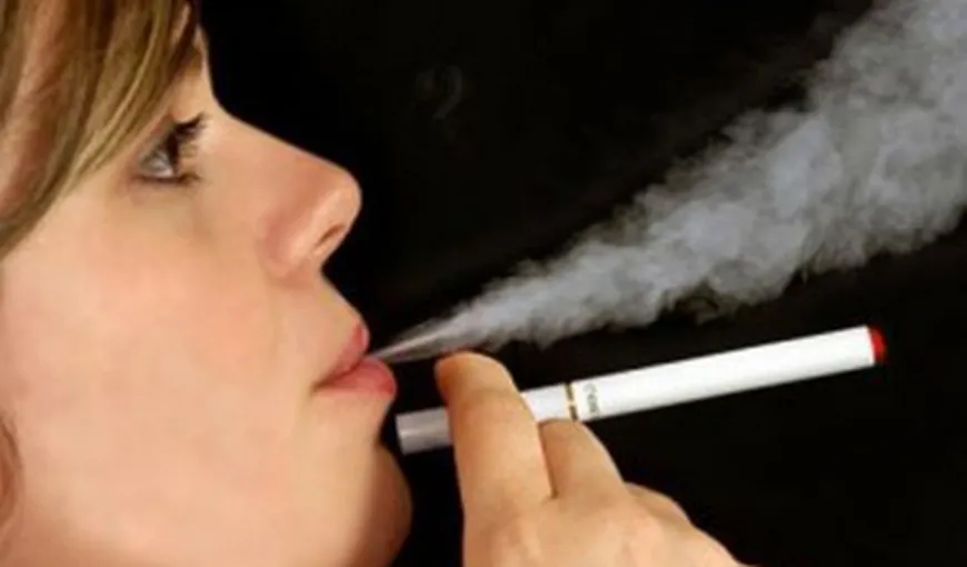 România vrea interzicerea ţigărilor electronice în spaţiul public. Ce erori se fac în expunerea de motive