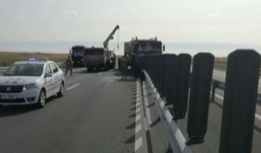 Convoi NATO implicat într-un accident pe Autostrada A1. Trei militari au fost răniţi