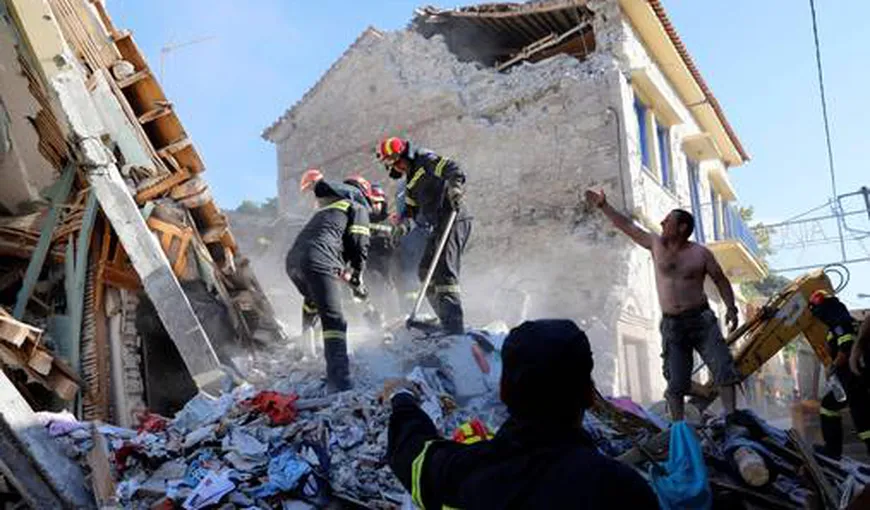 Acoperişul unei clădiri din Grecia s-a prăbuşit şi o persoană a murit