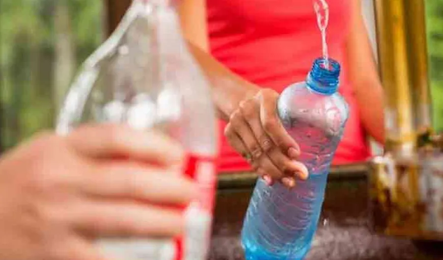 Sticlele de apă refolosite, pericol pentru sănătate