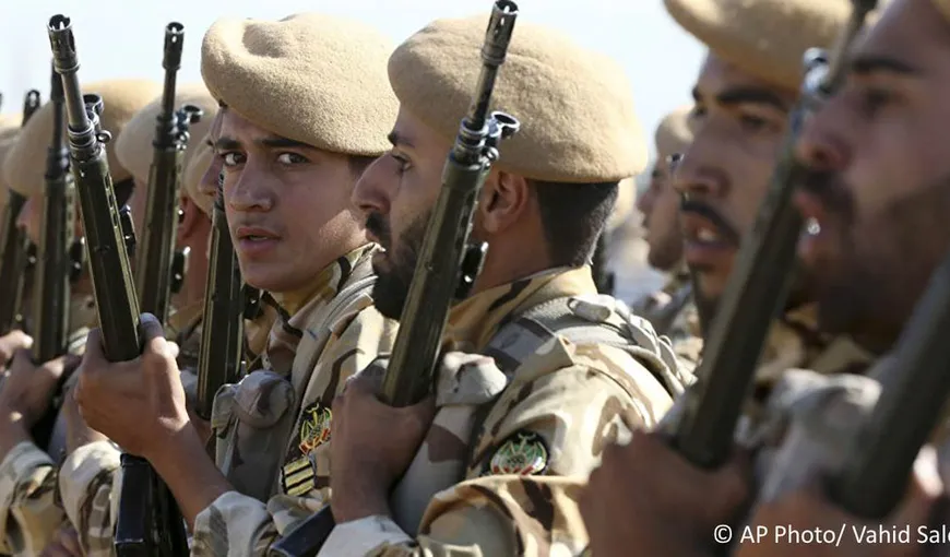 Un soldat iranian a deschis focul asupra colegilor de arme. A omorât patru şi a rănit opt