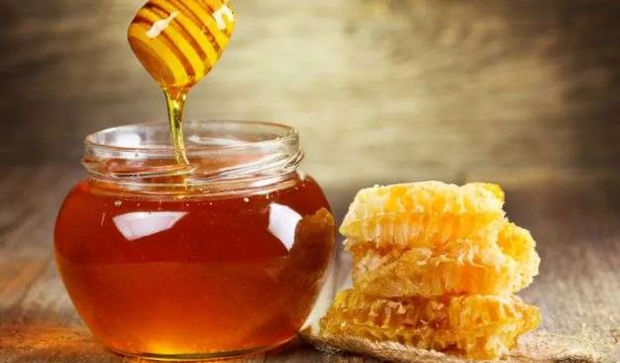 Senatul a adoptat propunerea legislativă pentru acordarea de miere de albine ca supliment nutritiv elevilor mici
