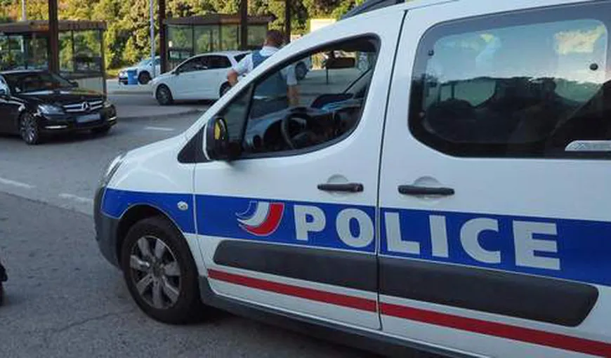 Terorare în Marsilia: O maşină a intrat în mulţime şi a ucis un pieton VIDEO
