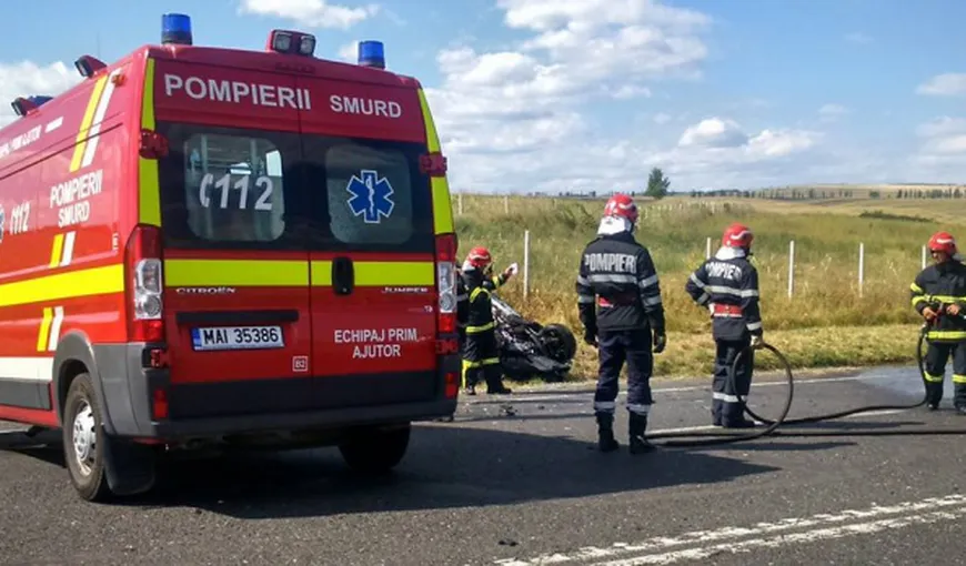 Accident grav pe DN2, pe sensul de mers Bucureşti-Urziceni. Două persoane au murit şi una a fost rănită