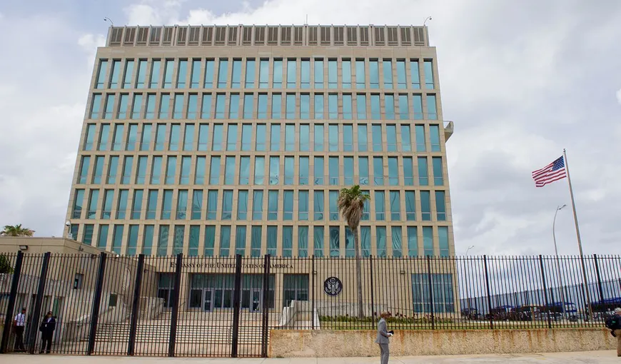 Statele Unite îşi retrag diplomaţii de la Havana. Va mai rămâne mai puţin de o jumătate din ei