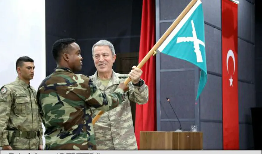Turcia deschide o bază militară de mari dimensiuni, la Mogadiscio, pentru instruirea armatei somaleze