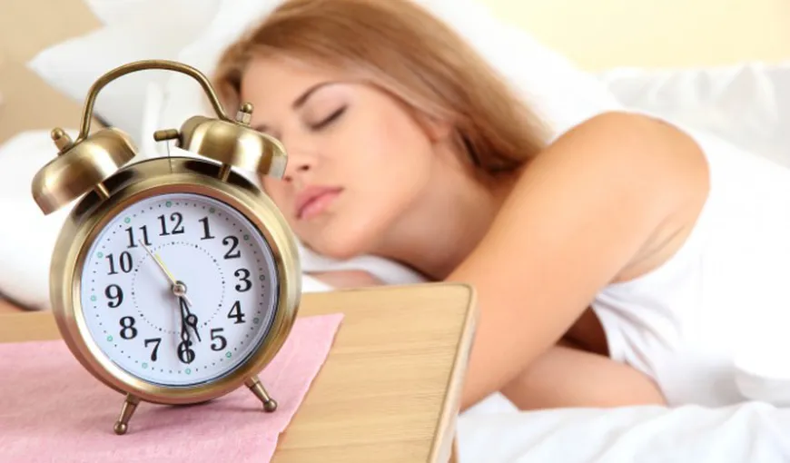 Ora exactă la care ar trebui să mergi la culcare ca să te trezeşti odihnit şi energic, a doua zi dimineaţă