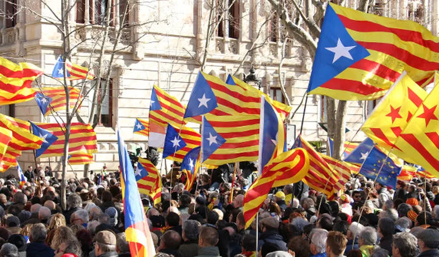 Madridul pune sub tutelă finanţele Cataloniei