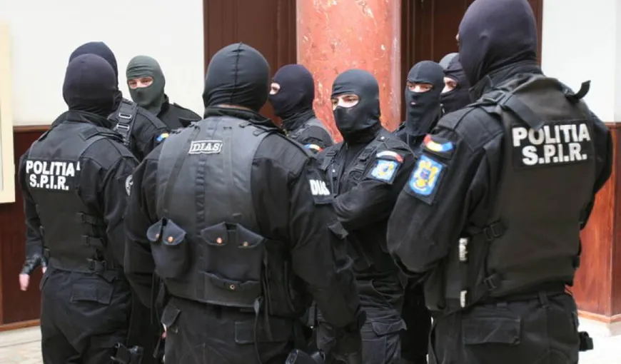 Percheziţii în Bucureşti, Giurgiu şi Ilfov, într-un dosar de evaziune fiscală cu fier vechi