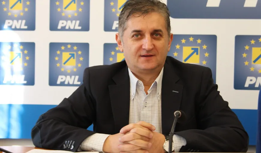 Demisie în PNL: Deputatul Eusebiu Pistru renunţă la conducerea organizaţiei din Arad