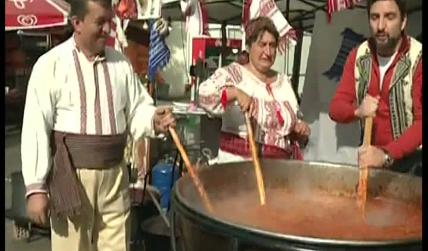 Târguri cu mâncare tradiţională în Capitală. Preparate delicioase, artişti de muzică populară şi meşteri populari