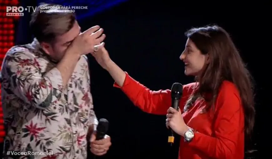 VOCEA ROMÂNIEI 2017, moment emoţionant în prima ediţie. Un concurent a început să plângă pe scenă, o să aibă un copil