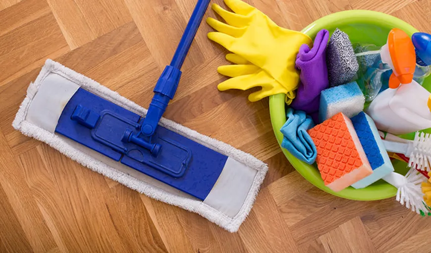 Curăţenia generală de SĂRBĂTORI. 10 trucuri care fac viaţa mult mai uşoara unei femei