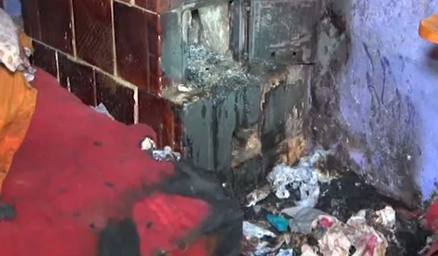 Incendiu la o casă din Argeş. Doi copii au murit VIDEO