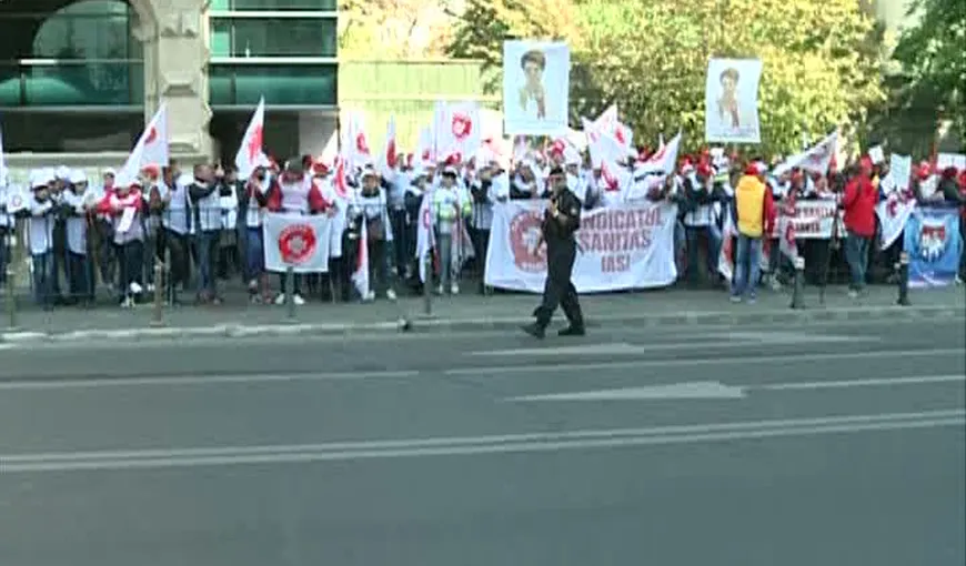 Protest în faţa Ministerului Muncii. Sindicaliştii din sănătate cer creşteri salariale pentru toţi angajaţii din domeniu