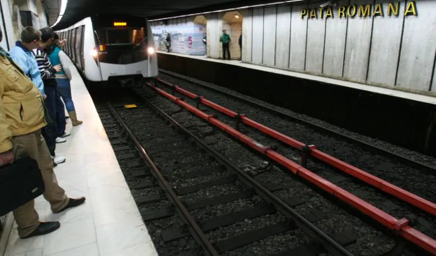 O persoană decedată, găsită în tunelul de metrou de la Universitate