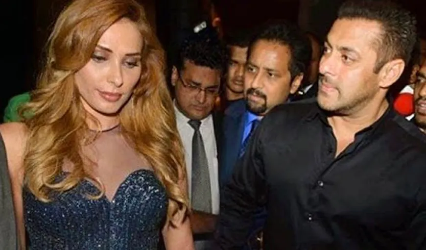 Iulia Vântur, părăsită de Salman Khan. Cu cine s-a afişat starul de la Bollywood la nunta anului în India