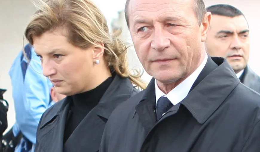 Familia lui Traian Băsescu, lovită dur de creşterea ROBOR: E tot mai greu, să vedem noul scadenţar