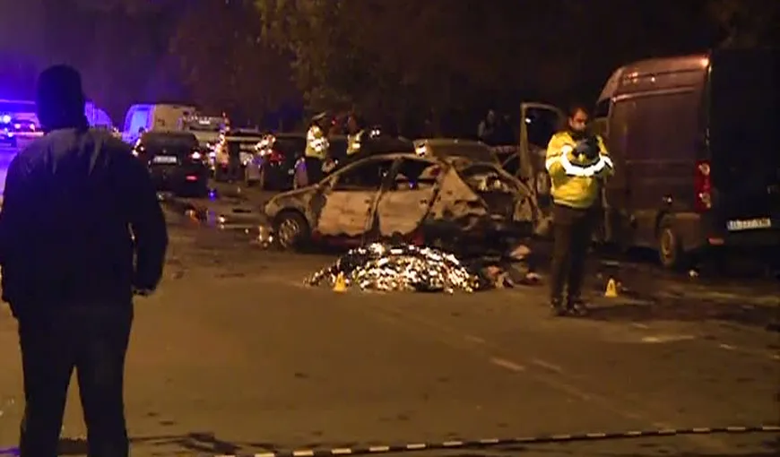 ANCHETĂ la ISU după ce ambulanţa a ajuns după 25 minute la accidentul GRAV în care patru maşini au luat foc pe strada Baicului