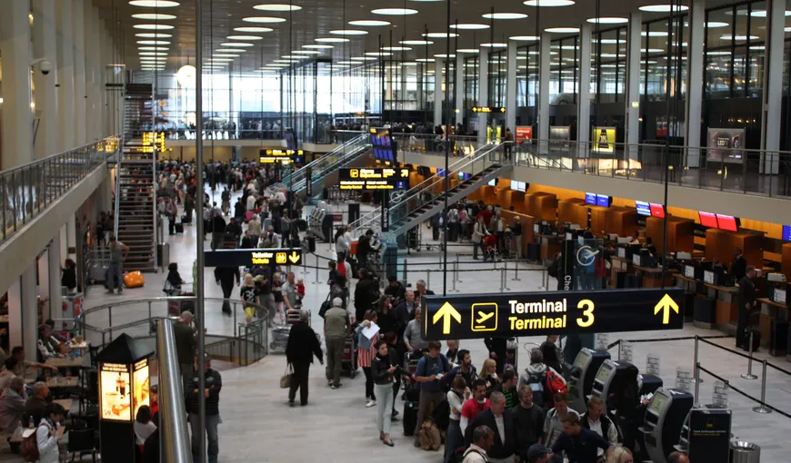 Alertă de securitate pe aeroportul internaţional din Copenhaga. Mai multe curse aeriene au fost suspendate