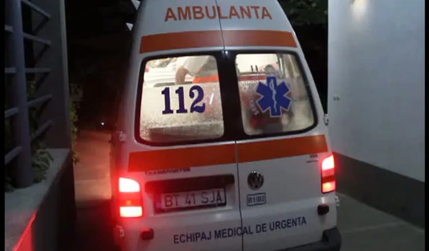 Accident grav între Sibiu şi Mediaş. Un bărbat este în stare gravă după ce a intrat cu maşina într-un camion