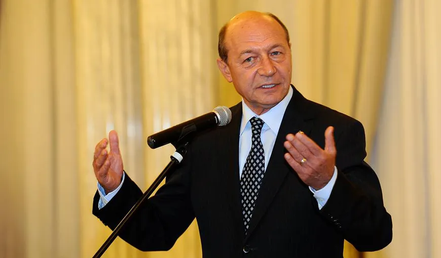 Traian Băsescu îl provoacă pe Dragnea să-i urmeze exemplul şi să demisioneze din Parlament: Ce zici, ai curaj?