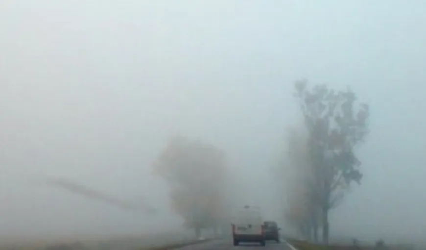 COD GALBEN de ceaţă. Vizibilitatea scade sub 50 de metri