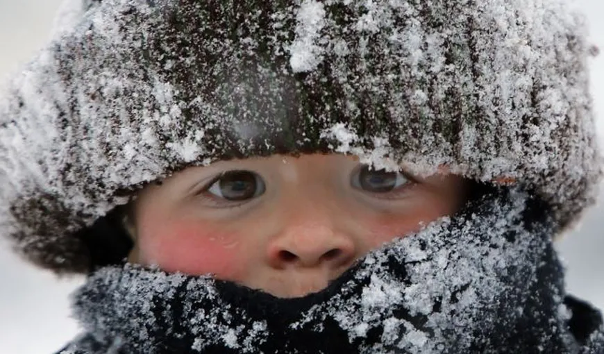 Cum să-ţi îmbraci copilul iarna