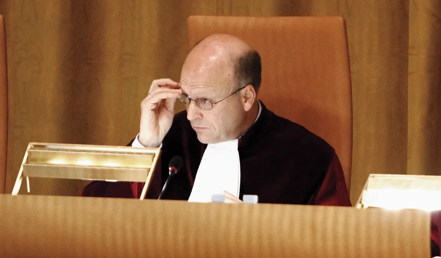 Preşedintele Curţii de Justiţie a UE, despre abuzul în serviciu: În principiu, nu ar trebui să depindă de pagube